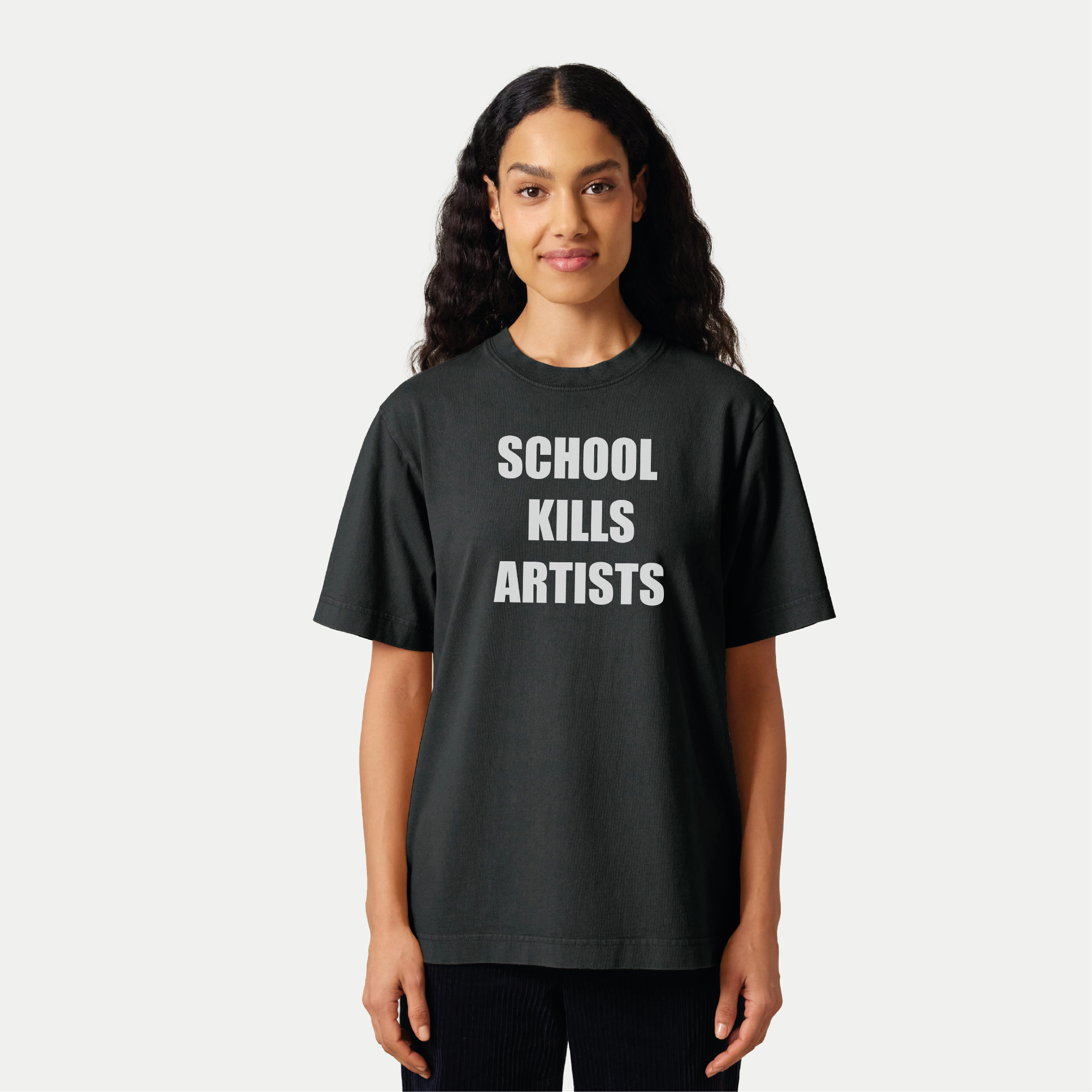 T-Shirt 'School Kills Artists'