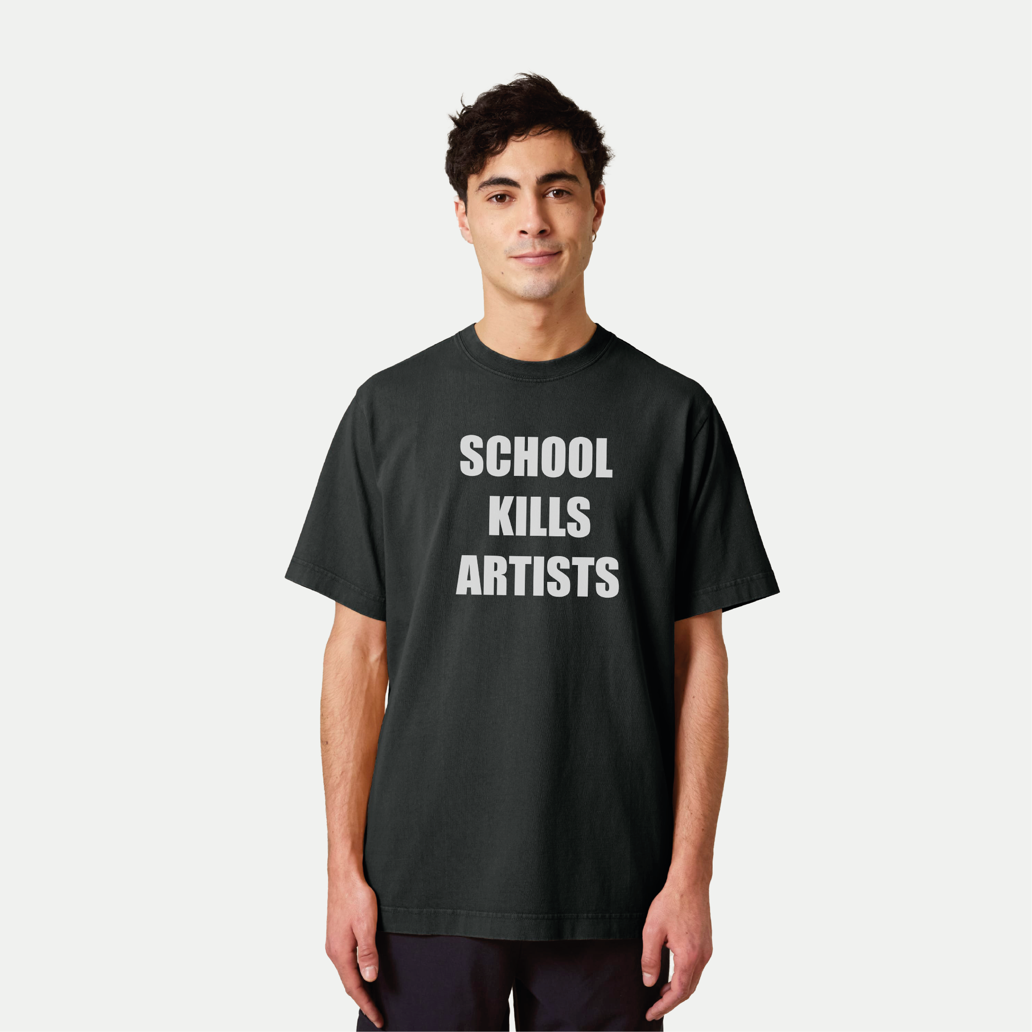 T-Shirt 'School Kills Artists'