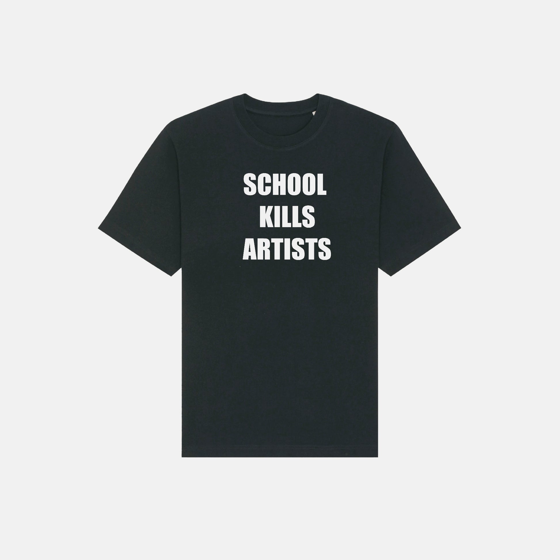 Schwarzes Oversized Shirt mit School Kills Artists Print, Vorderansicht.